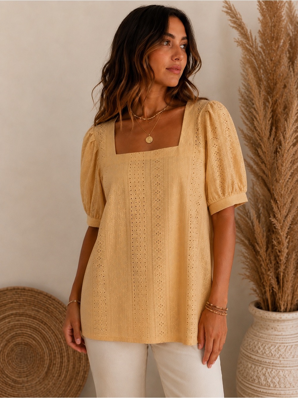 🌼 Sweet Eyelet Blouse 🌼